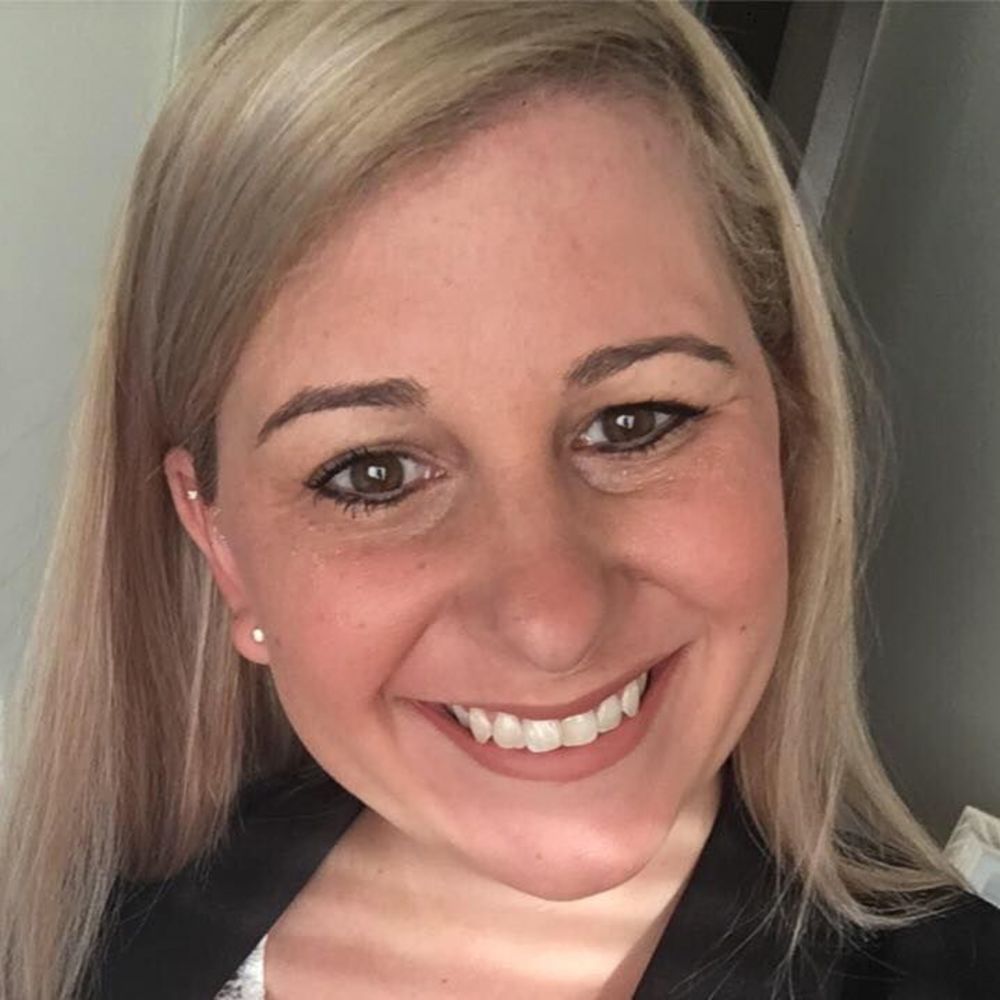 Meet your Posher, Kayla